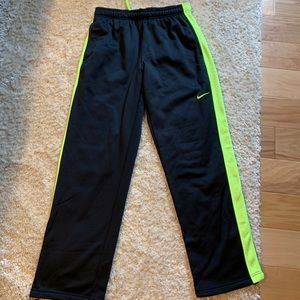 NIKE MEN’S ATHLETIC PANTS SIZE L